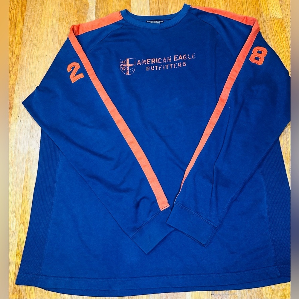American Eagle Outfitters Blue Long Sleeve Tee